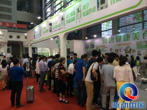 发明狂人耗万斤大米推不锈钢不粘电饭煲 引领智能健康厨房新升级