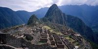 秘鲁发现瓦利帝国皇陵 千年女木乃伊现身