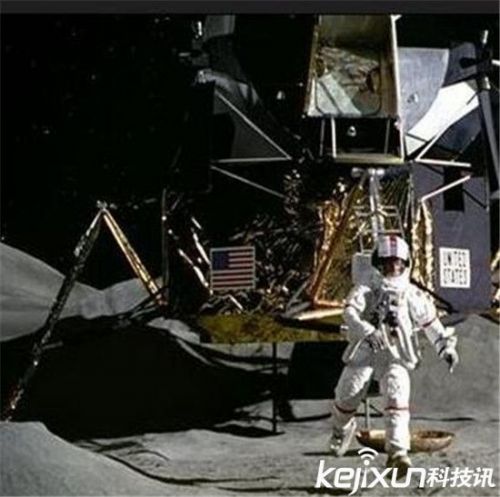 977年9月5日发射升空,旅行者1... 并于1980年飞越土卫六返程.土卫...图片 41622 500x497