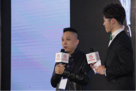 知名作家天下霸唱