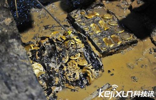 南昌海昏侯墓现大量马蹄金和金饼 成中国汉墓考古之最