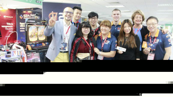 2016台北电玩展 G2A公司CEO接受台湾媒体魔方网采访