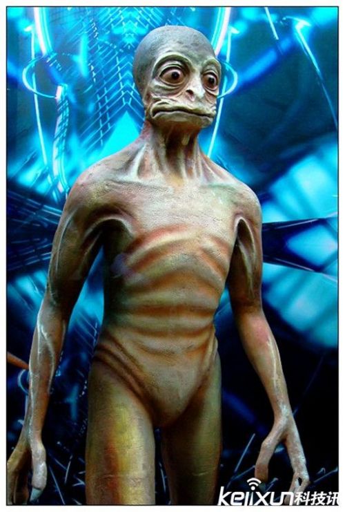 恐龙人才是地球霸主? 远古恐龙与恐龙人揭秘_驱动中国