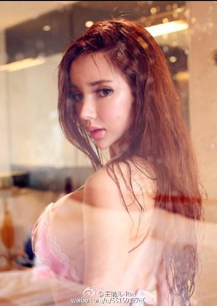斗鱼TV直播女主播郭mini脱衣视频曝光 王瑞儿卷入揭其轮奸门