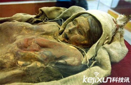 太惊悚!三百年前干尸复活 不翼而飞
