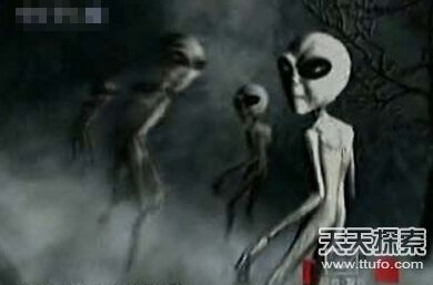 男人做梦梦到蟒蛇，潜意识的警示与启示
