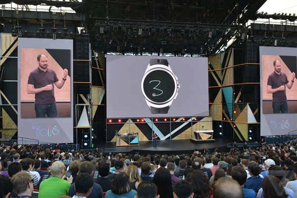 Android Wear 2.0发布:UI大变
