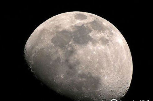 苏联在月球背面看到了什么?月背怪异照片曝光(13)