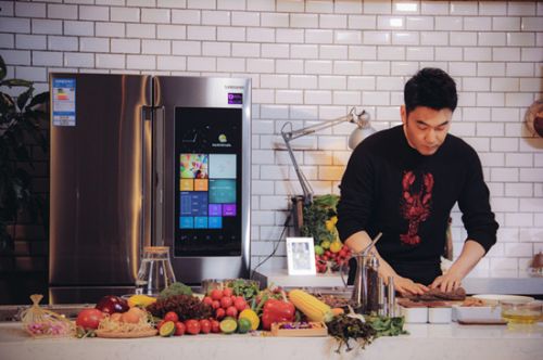 林依轮在美食界开创家常美食新风尚