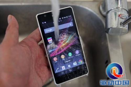 696F973D241BAADA76A74F37B5E23F86