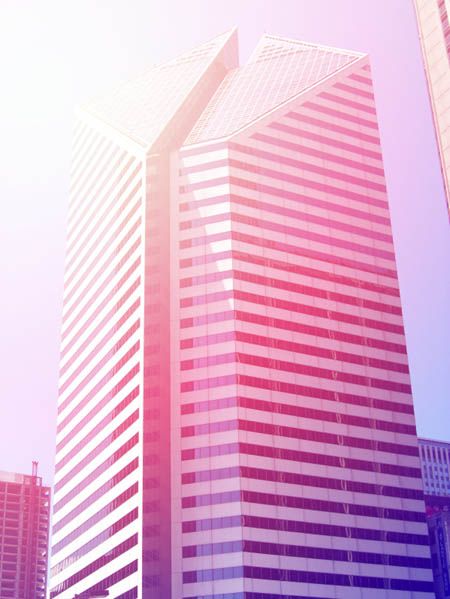 PS调紫红色梦幻阳光非主流高楼照片