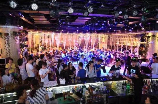 “波播show”有米直播红人夜嗨翻魔都仲夏夜!1