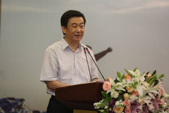 C:\Users\Emily\Desktop\照片\02\山东联通总经理赵玉军致辞1.jpg