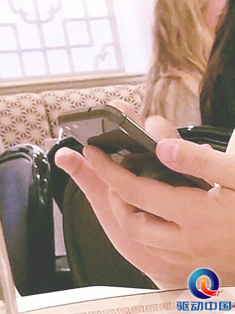 G1JLU920J4RE_Nexus-Sailfish-in-a-promo-video-maybe