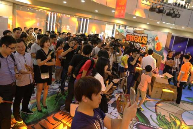 “一亿热点”照亮深圳第一高楼 平安WiFi龙珠秀完美收官