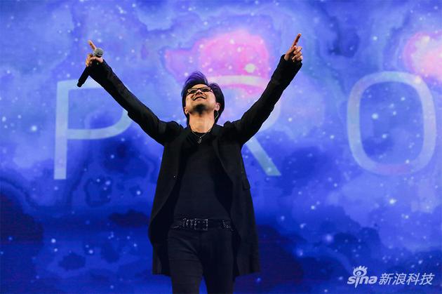魅族“演唱会”汪峰现场