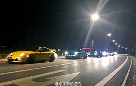 说明: http://upload.qudong.com/2016/1124/1479981558578.jpg