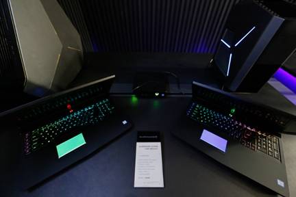 说明: D:\Alienware Salon 11.24\活动现场全部照片\_K1A9342.jpg