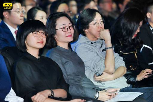 说明: C:\Users\Administrator.PC-20160816XBNE\Desktop\YY盛典图\vbox4060_DSC_3463_143851_small.jpg