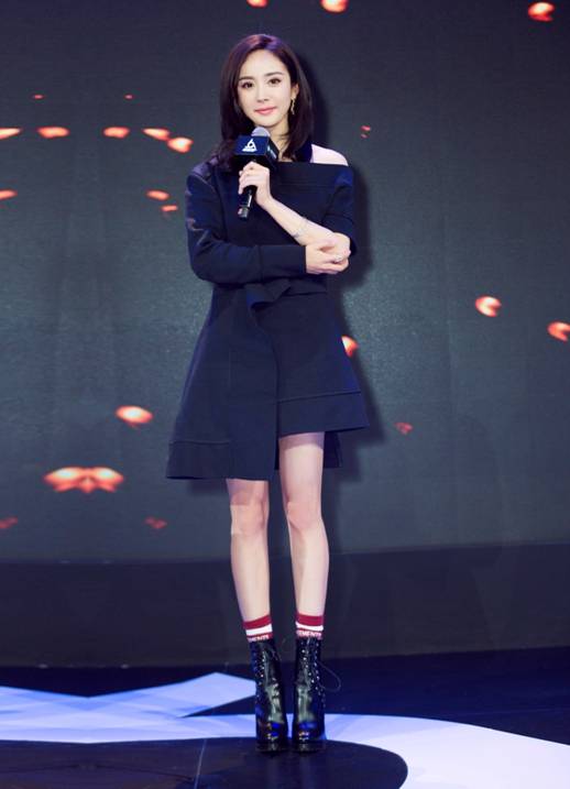 说明: F:\众行传播\PR稿件\未来之子(明日之子)\3.10发布会确认文件\发布会图片\杨幂图片\微信图片_20170310172312.jpg