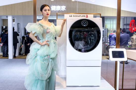 说明: ../0310%20活动现场/8/AANT1739.jpg