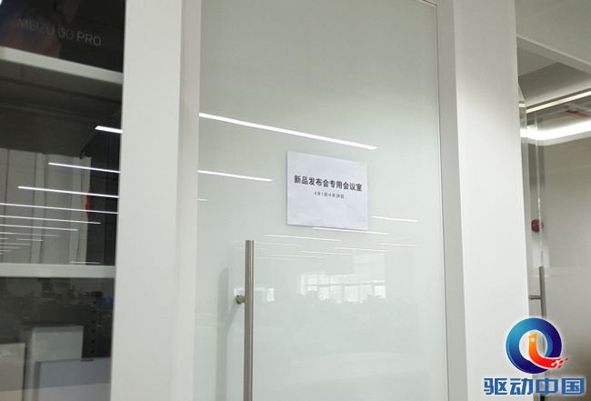 48246ee2gy1febui4ubdfj21700t6gr7 副本