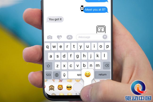 iPhone-8-iMessage