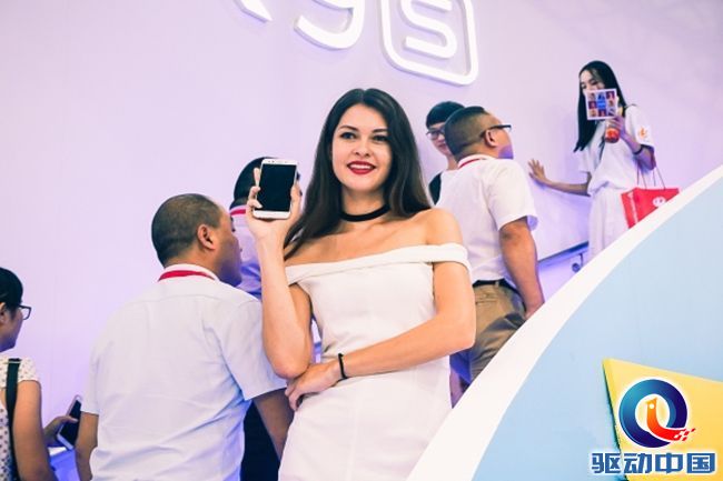 W68M5EU3479W_1%20(2)_600