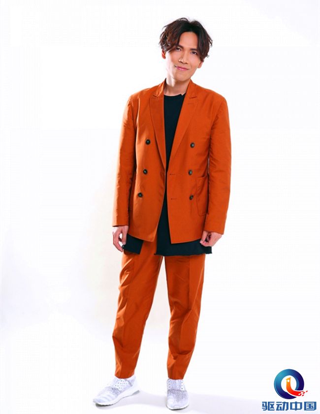 3f334f1b84324eec94c73e1c44d43c08