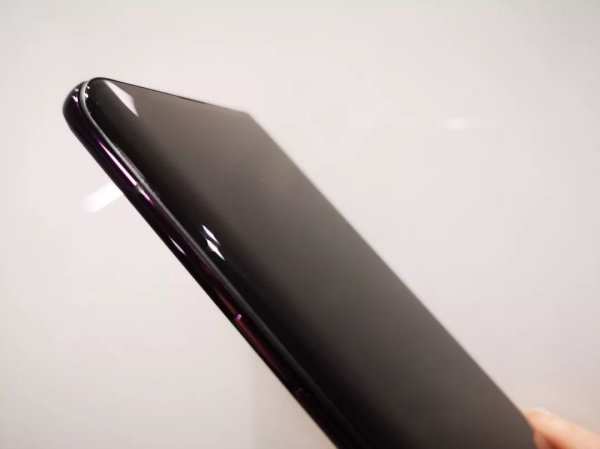 OPPO Find X 深度体验：聚合最新科技与工艺创新的美学旗舰(图8)