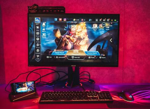 ROG游戏手机领衔 科隆游戏展:ROG发布多款新品