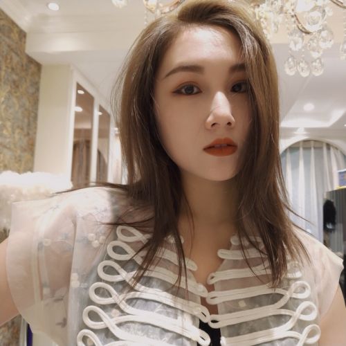美图T9手机用户实拍评测：完美复刻妆面，美妆达人最爱！