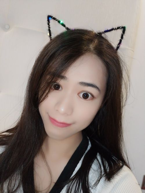 美图T9手机用户实拍评测：完美复刻妆面，美妆达人最爱！