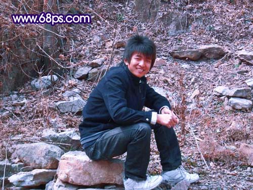 Photoshop给帅哥照片换上绚丽的蓝色背景_www.knowsky.com