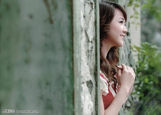 Photoshop合成实例:打造美女盛夏光年