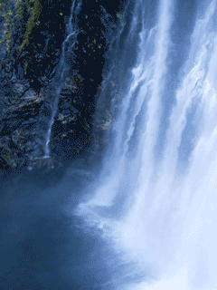 海洋波浪滤镜制作潺潺瀑布动画