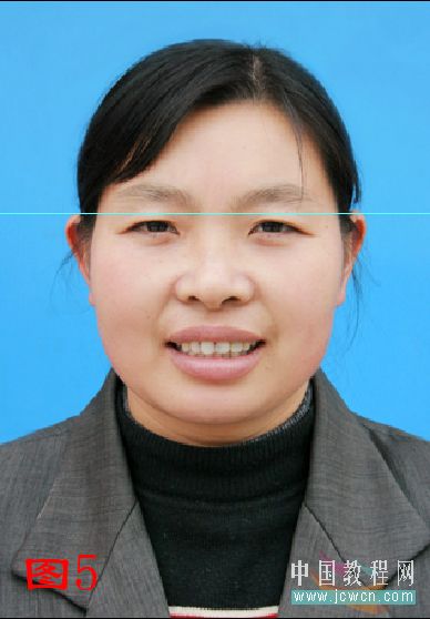 用Photoshop液化滤镜校正歪人物头像