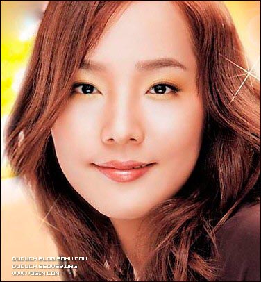 Photoshop制作眼睛鼻子变大小教程