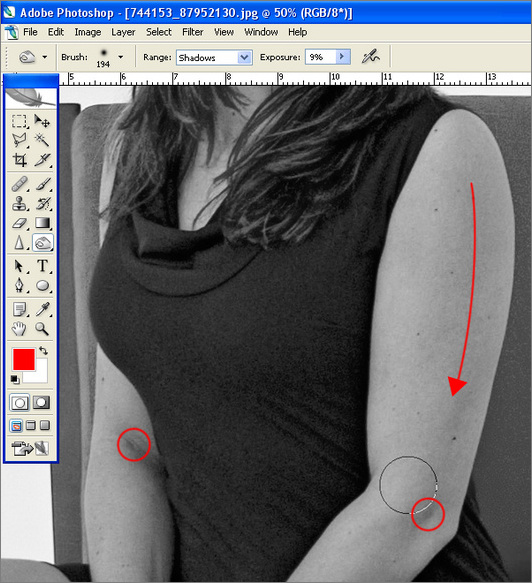 Photoshop设计丝网印刷人身虎头海报
