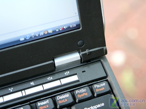 另类ThinkPad 联想N220笔记本详细评测 另类ThinkPad 联想N220笔记本详细评测