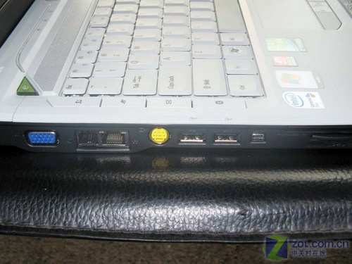 送包+MP4 Acer酷睿双核学生本仅4788元 