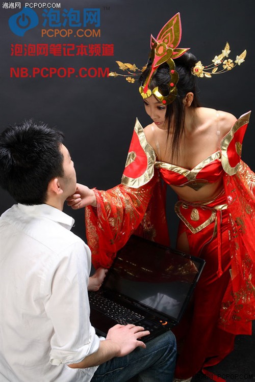 狂野诱惑!IdeaPad Y710之Cosplay相册