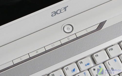 14英寸双核独显 Acer 4520G宝石本评测 