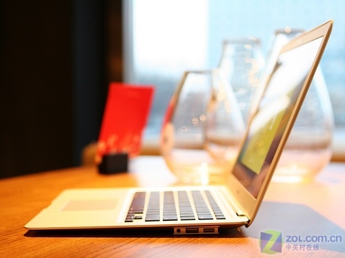 15800元!苹果MacBook Air到货六台抢购 15800元!苹果MacBook Air到货六台抢购