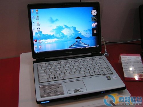 加1元送原装电池 东芝M609活动7999元
