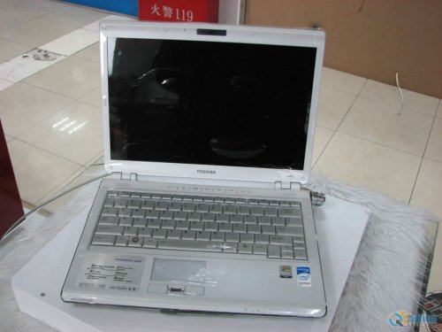 双核小本160G硬盘 东芝M610仅8499元