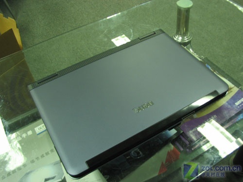 双核120G硬盘 明基13宽1.8kg本5799元 