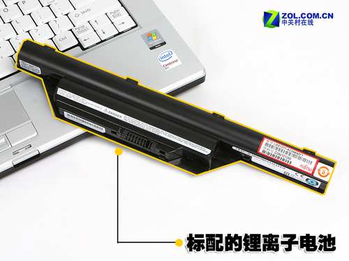 富士通精致廉价机 S7211笔记本评测 富士通精致廉价机 S7211笔记本评测