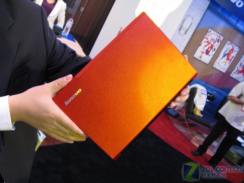 国内独家首发 联想IdeaPad U110开机赏 