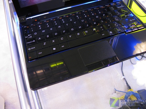 国内独家首发 联想IdeaPad U110开机赏 